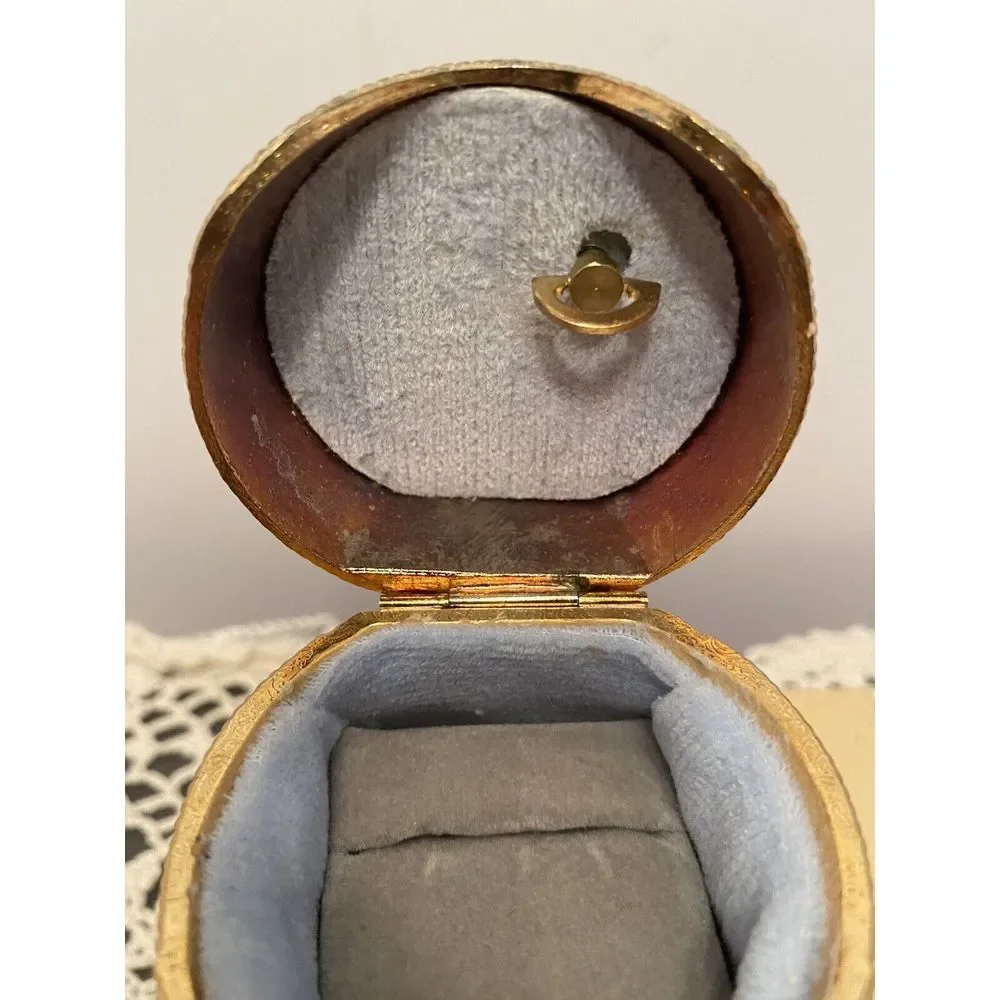Vintage Carved Cameo Faberge Hinged Trinket Box Music Box Ring Holder Blue/Peach